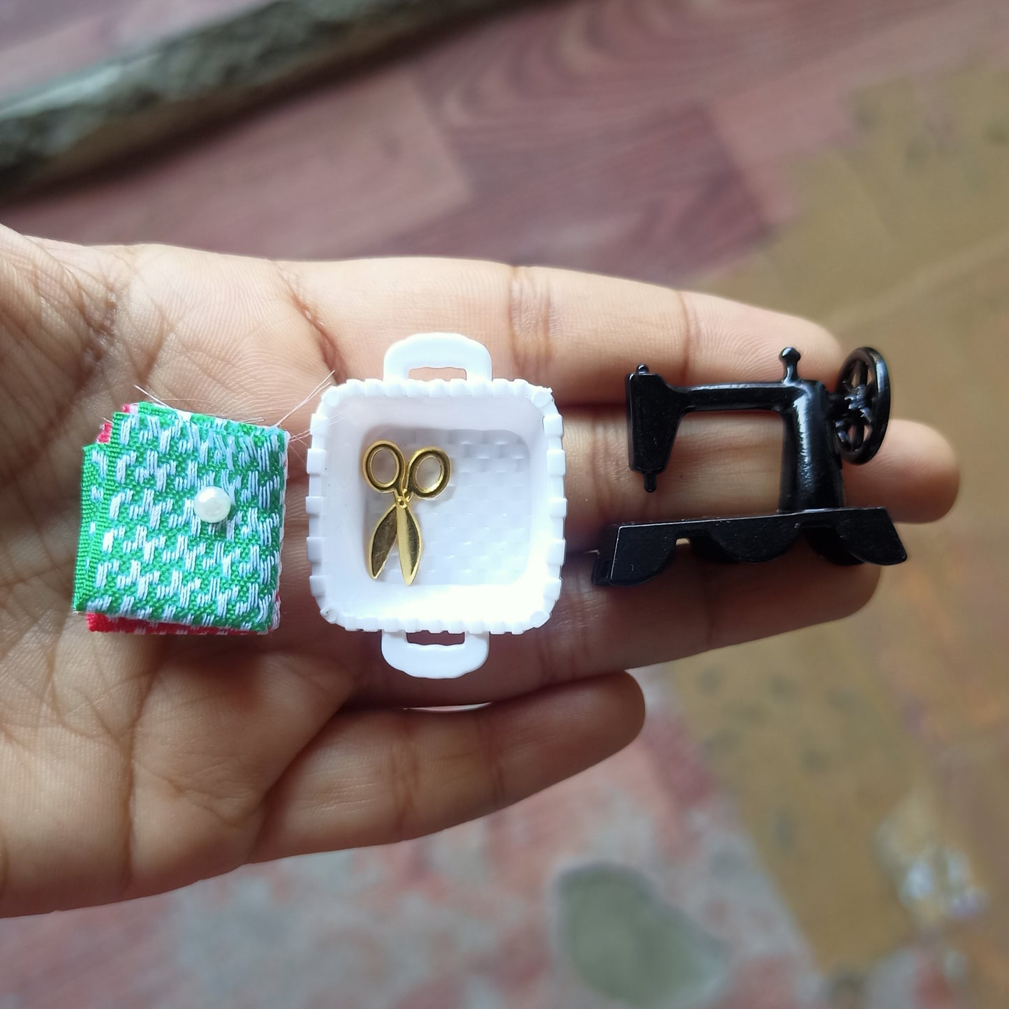 Tailoring Machine