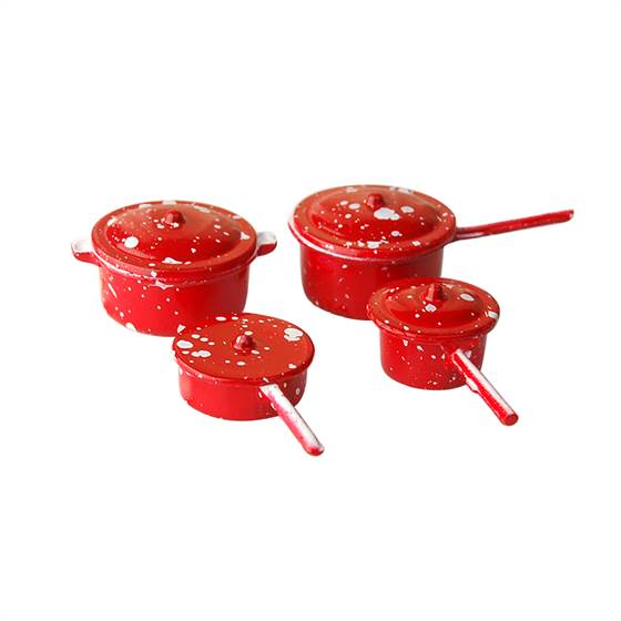 Red Pan Set