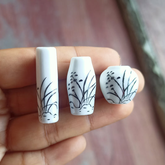 Flower vase White