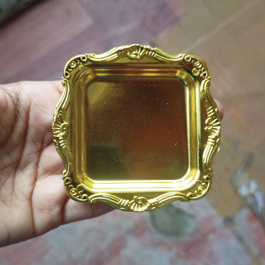 Gold Plastic Plate