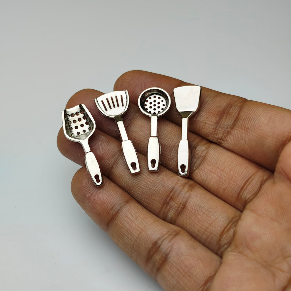 Metal Spatula