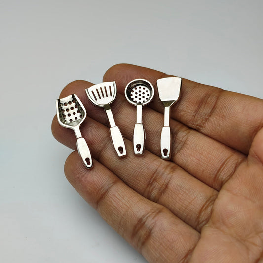 Metal Spatula