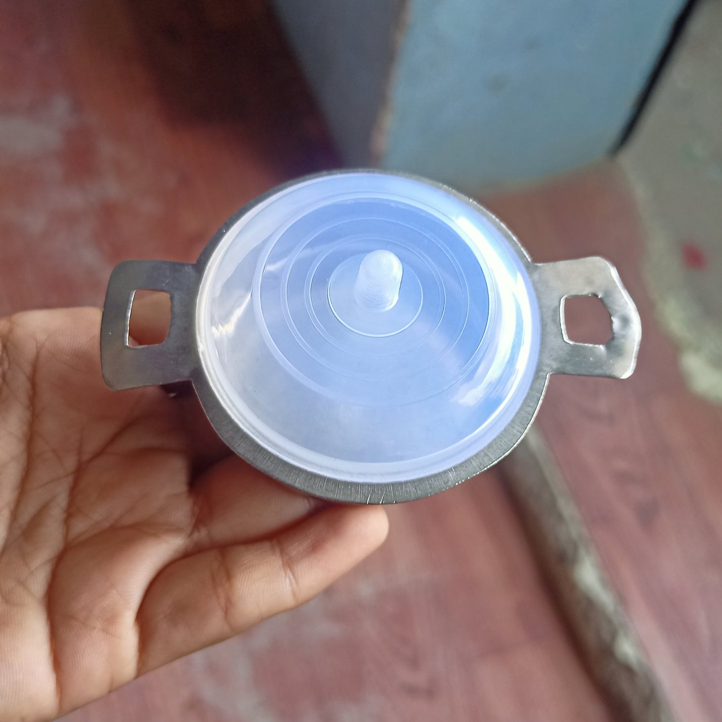 Serving Bowl with Lid