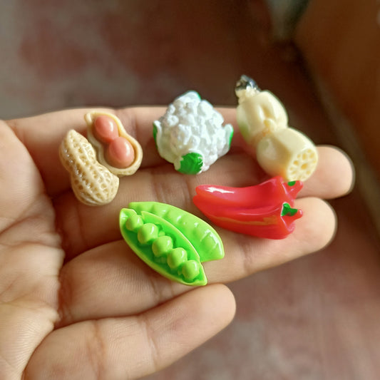Vegetables (Any 5 Pcs)